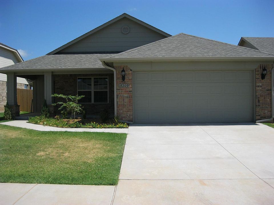 1st image of 18209 Agua Dr
