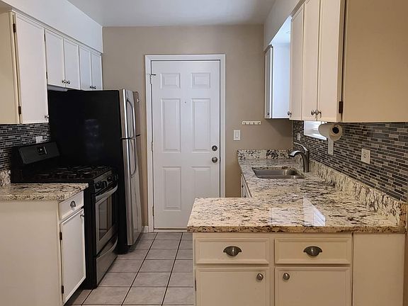 2nd image of 6120 N Talman Ave APT 2F