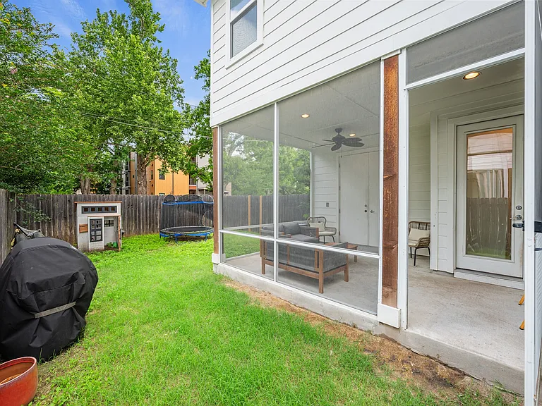 1128 Gunter St #F — Photo 29