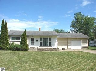 519 S Ithaca St, Ithaca, MI 48847