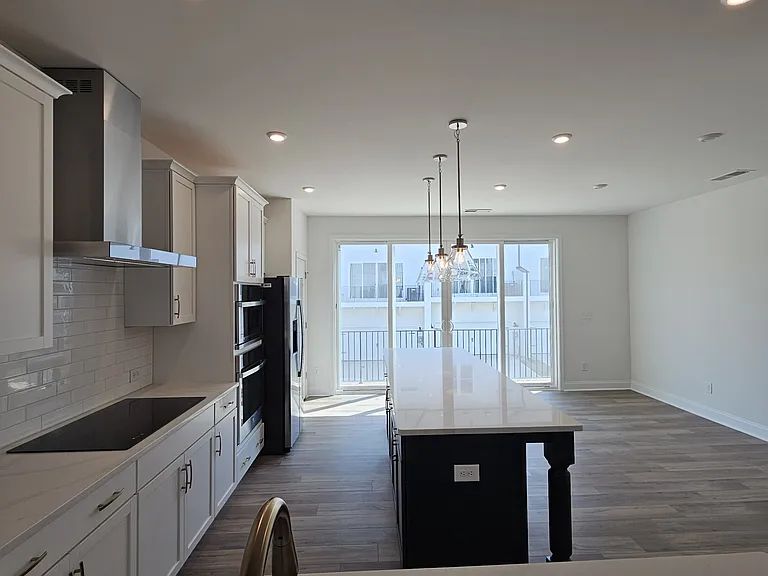 3212 Drift St — Photo 9
