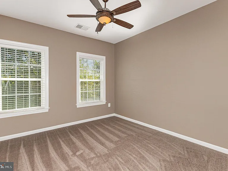 2114 Jellico Ct — Photo 30