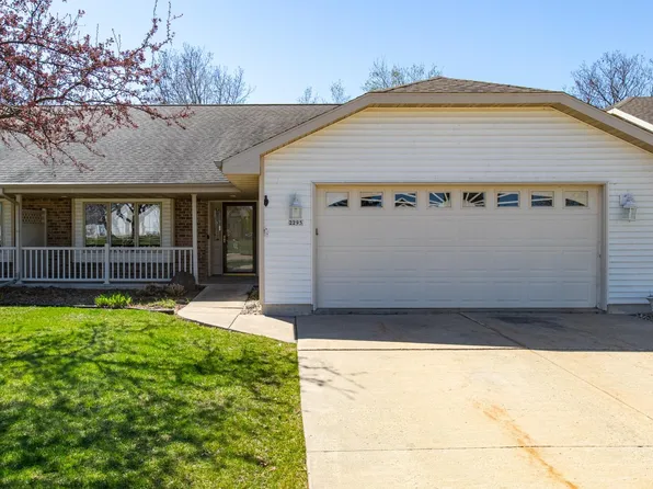 2295 Patriot Ln, Oshkosh, WI 54904
