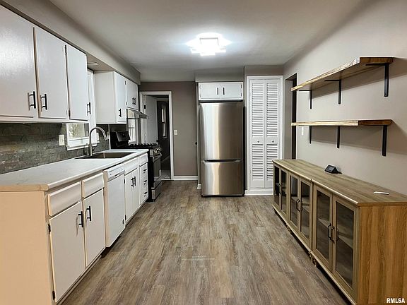4th image of 1508 W Woodside Dr