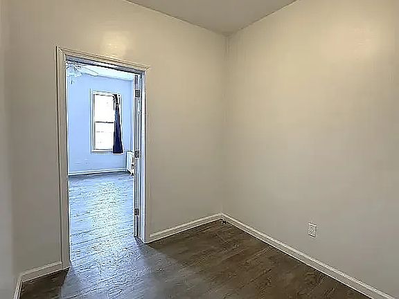 3rd image of 20-77 Steinway St #3A