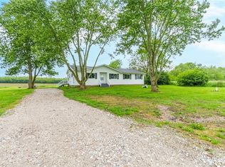 1327 Victory Rd, Springfield, OH 45504