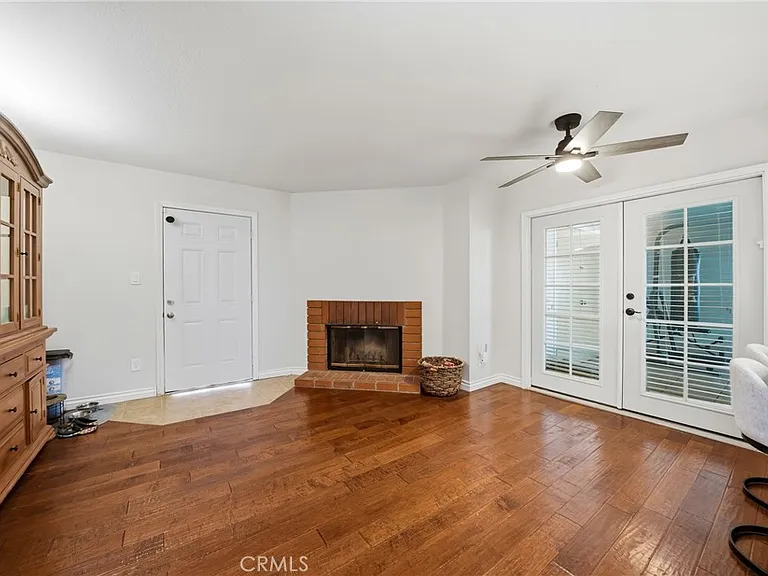 1505 Canterbury Cir — Photo 16