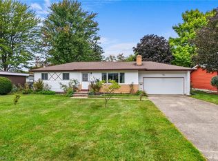 167 Rainbow Dr, Amherst, OH