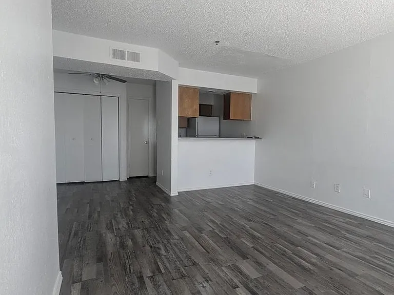 Bennett Place Apartments — Photo 29