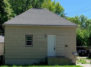 215 N Oak St, North Platte, NE 69101