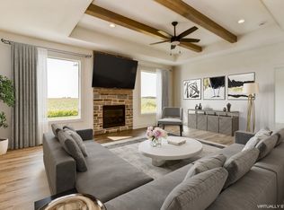 4650 180th St, Urbandale, IA 50111