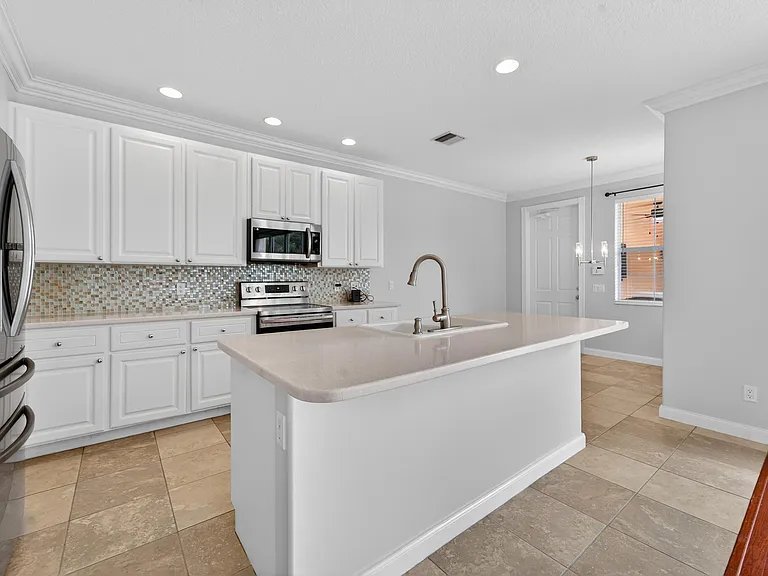 2625 E Community Dr — Photo 17