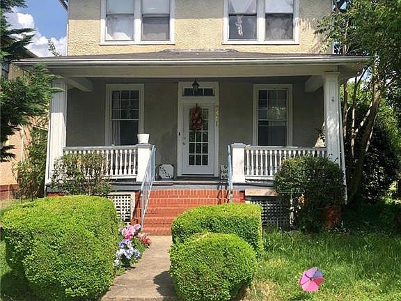 2nd image of 2811 Garland Ave