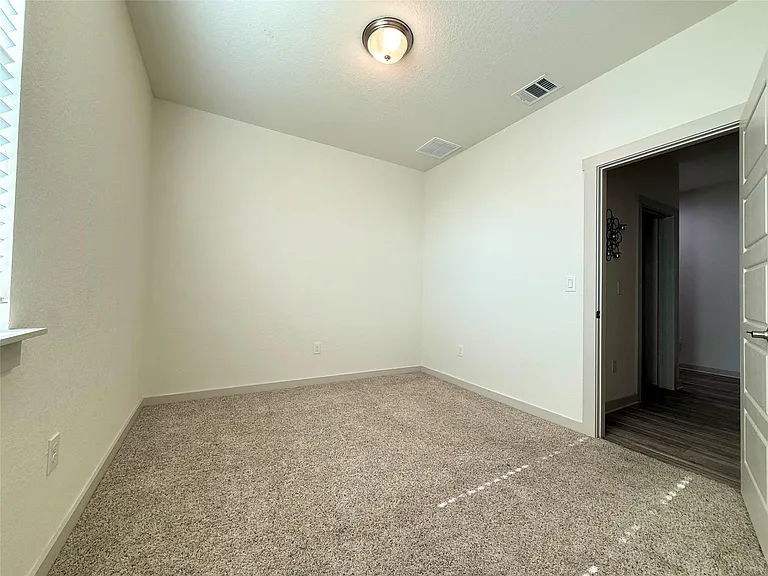 160 Filifera Ct — Photo 7