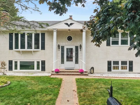 168 N Marion St, Fall River, MA 02723
