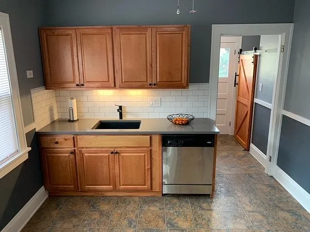 2177 Elbur Ave — Photo 5