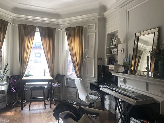 323 Beacon St. #5 Boston - Back Bay Unit Photo 2