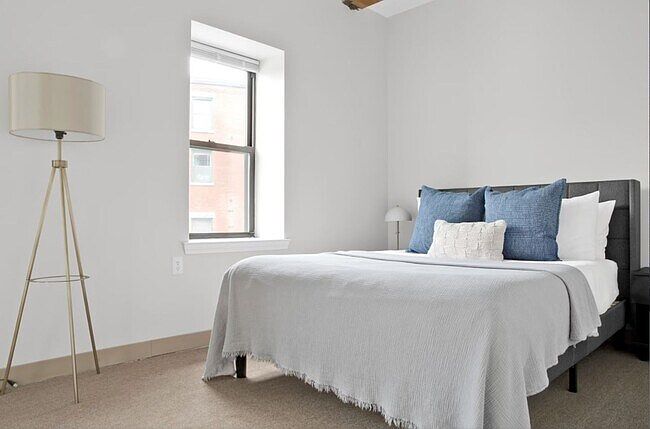 1st image of 1200-1220 Adams St #1