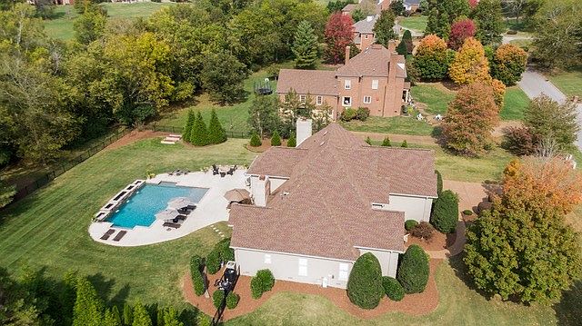 1st image of 344 Lake Valley Dr