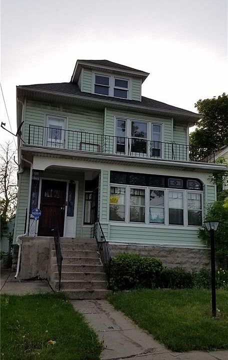 1st image of 82 Durham Ave