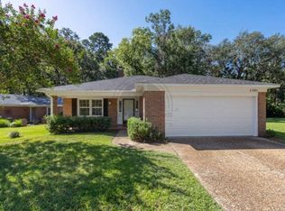 3301 Lemoyne Ct, Tallahassee, FL 32312