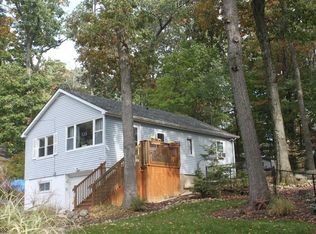 111 Bucknell Trl, Hopatcong, NJ 07843