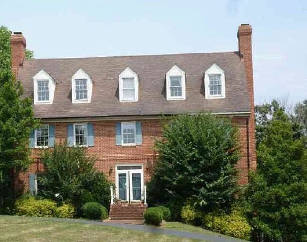 1st image of 103 Fox Runn Dr