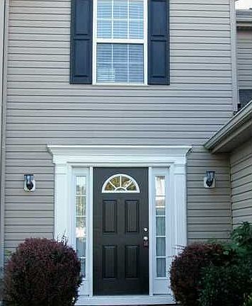 2nd image of 2344 Lammermoor Ln