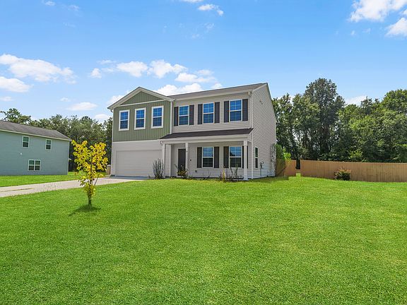 3rd image of 36 Enclave Way NE