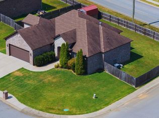 5709 Tumble Rock Ct, Bryant, AR 72022