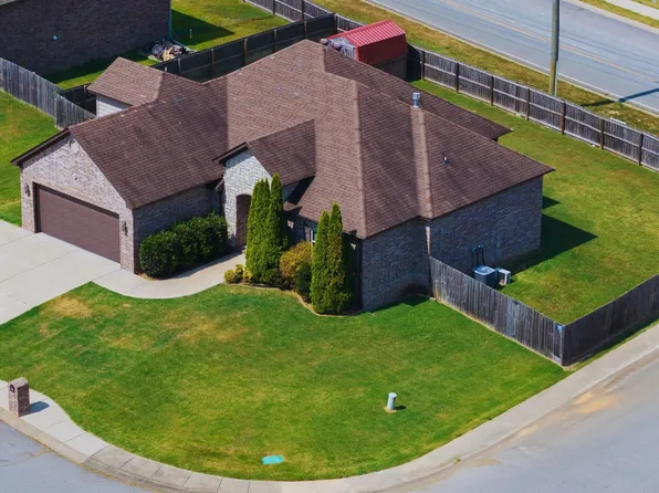 5709 Tumble Rock Ct, Bryant, AR 72022