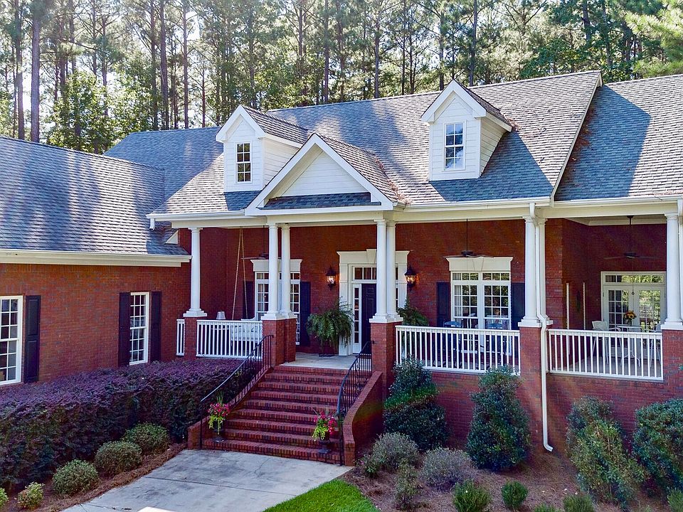 1st image of 1161 Club Cove Dr