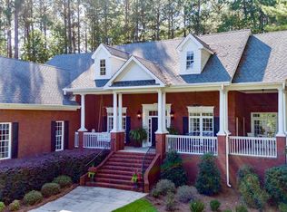 1161 Club Cove Dr, Greensboro, GA