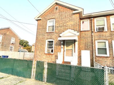 94 Asylum Street, Bridgeport, CT, 06610
