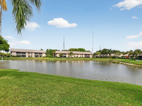 8413 E Boca Glades Blvd Boulevard E, Boca Raton, FL 33434