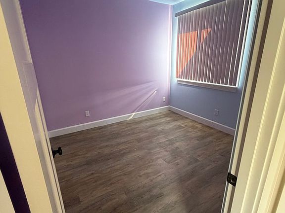 3rd image of 4302 Citabria St
