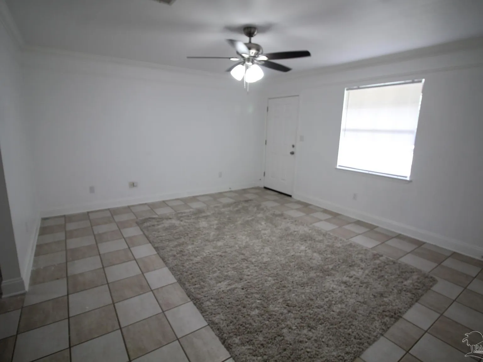 2 bed, 900 sqft, $1,350 — Photo 3