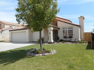 13615 La Villa Dr, Victorville, CA 92395