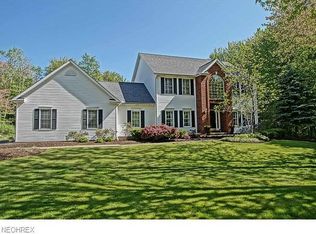 11815 Oakhurst Ave, Concord Township, OH 44077