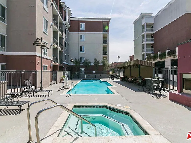 3750 Santa Rosalia Dr #513 — Photo 6