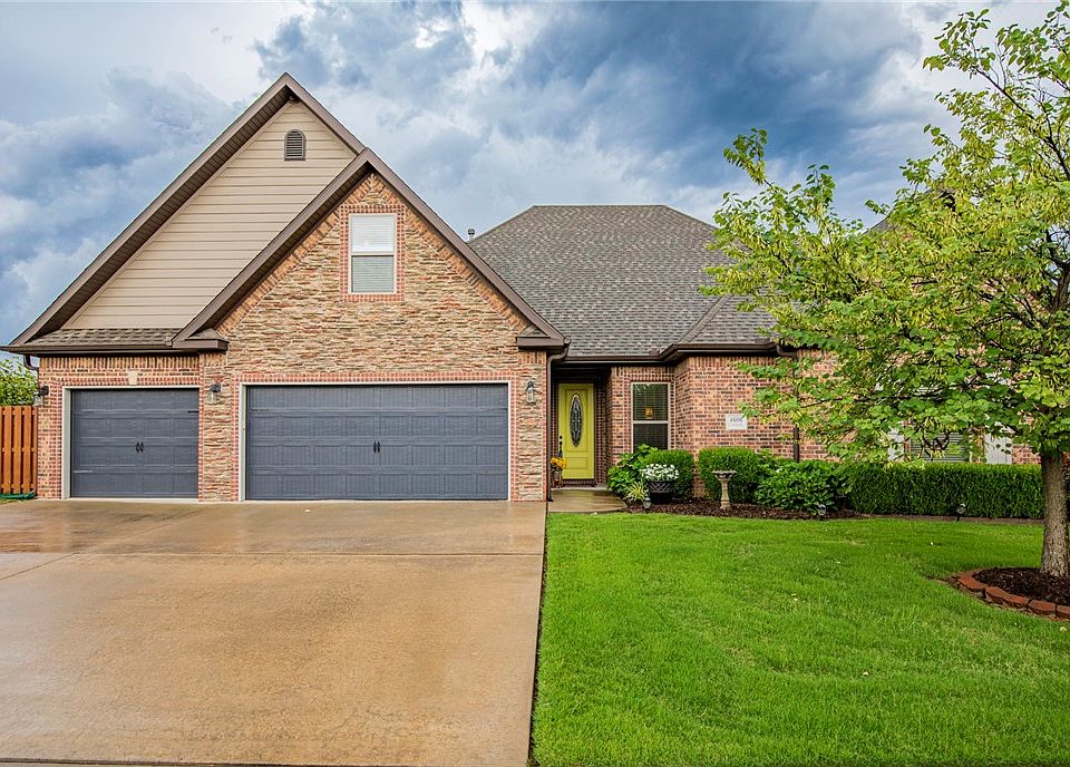 1st image of 4606 W Langmead Dr