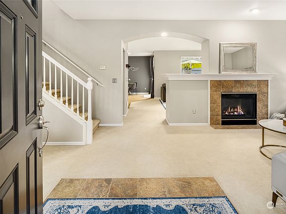 3rd image of 1777 12th Avenue NE