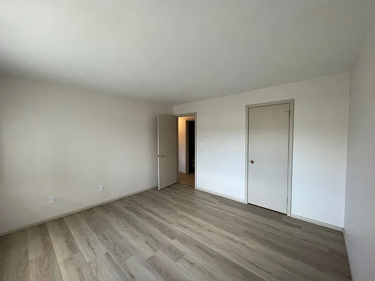 113 S Platten St — Photo 7