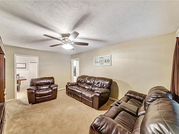 5th image of 5005 Sabelle Ln