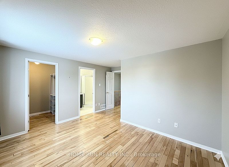 Ottawa House for rent - 3 Bedrooms — photo 18