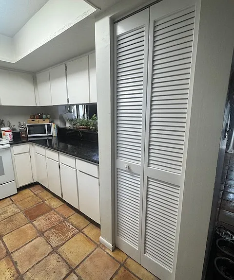 1112 W Targa Ct — Photo 25