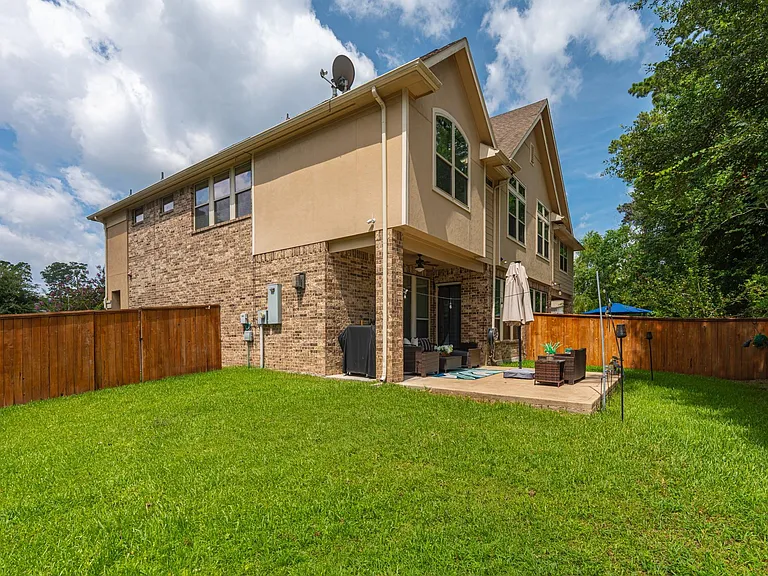 226 Skybranch Ct — Photo 36