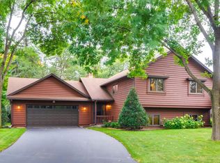 8967 Montegue Ter, Minneapolis, MN 55443