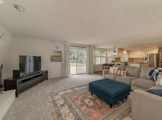 3101 SE Briarwood Dr, Vancouver, WA 98683