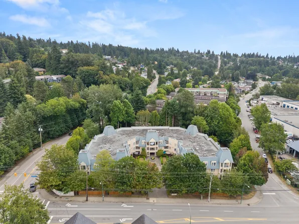 295 Schoolhouse St #112, Coquitlam, BC V3K 6X5